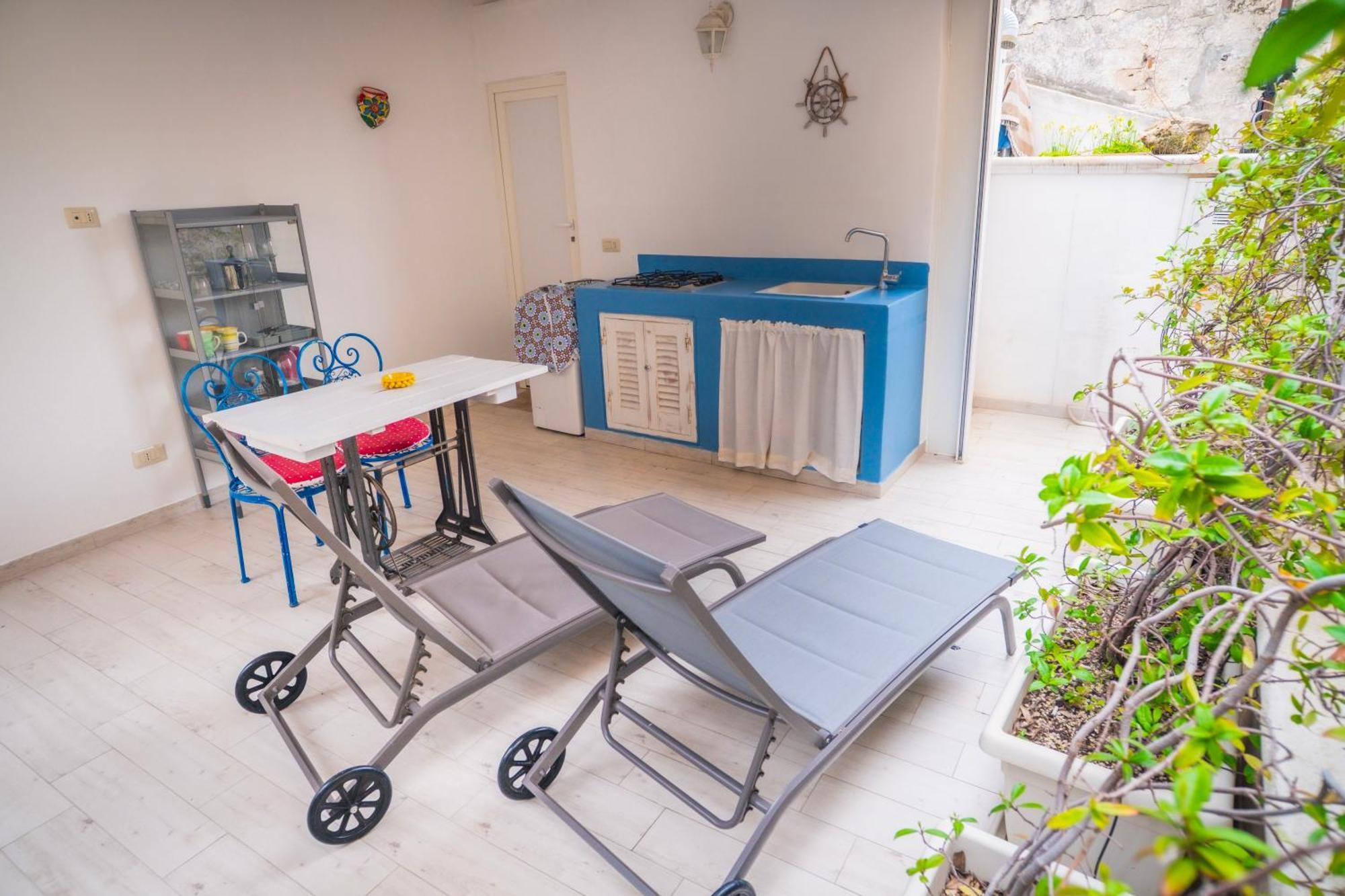 Hotel Le Volte Di San Leonardo Monopoli Habitación foto